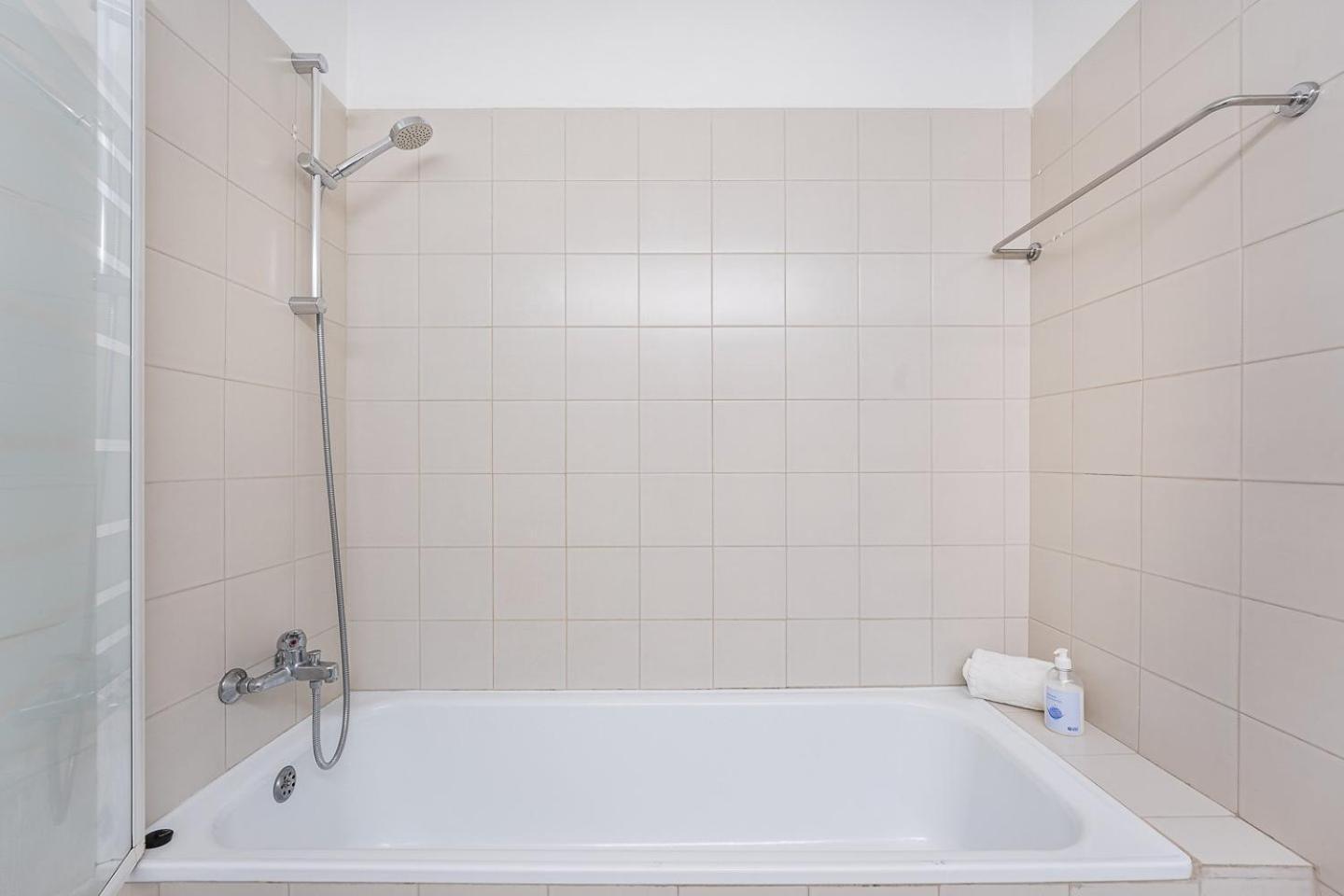 Apartemen Guestready - Charming Escape *